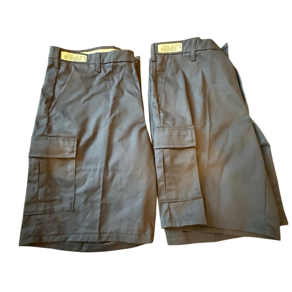 Lot of 2 Aramark Men's Work Cargo Shorts 40R Navy Adjustec Stretch‎ Gorpcore